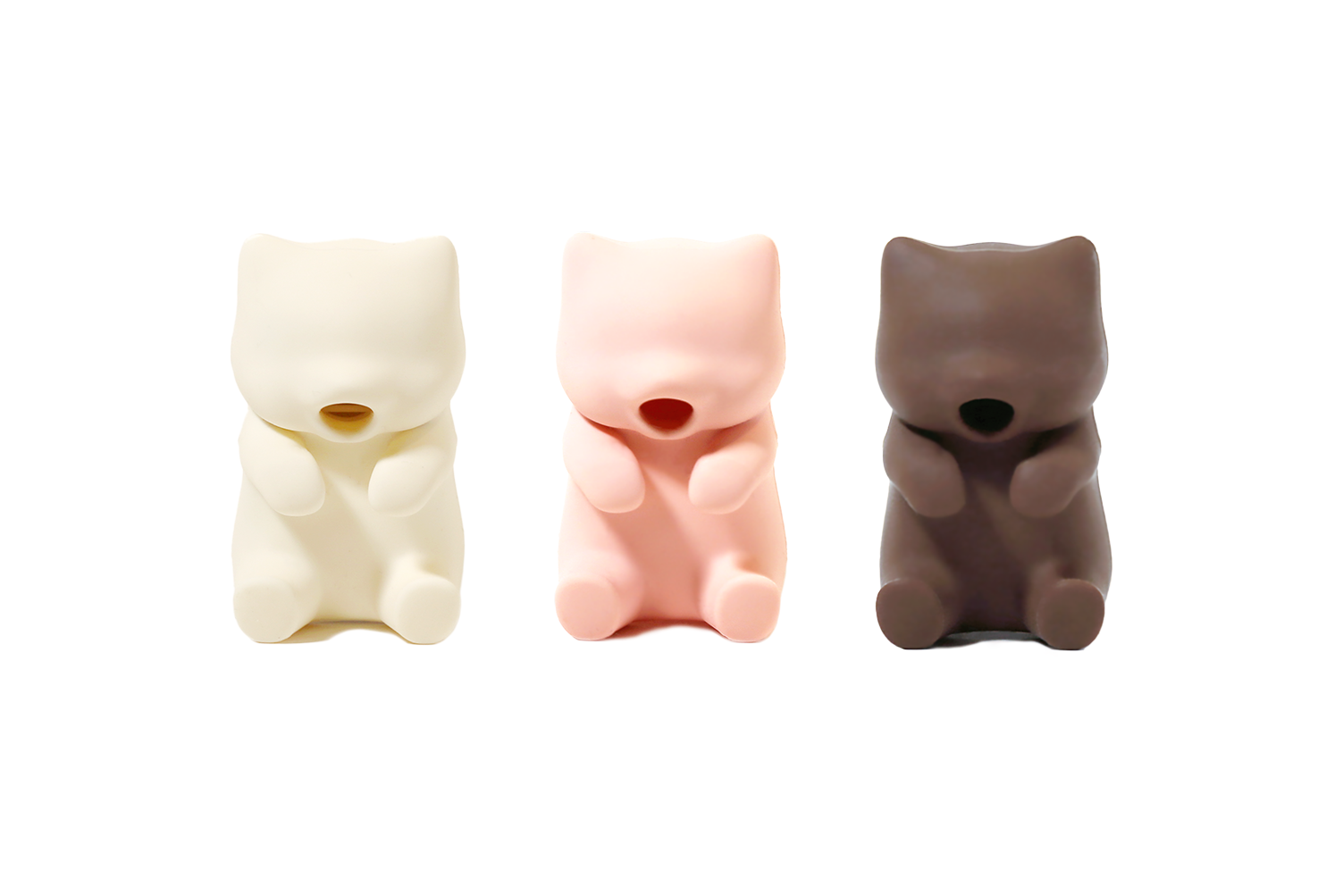 Cool Down Hot Food Quickly! Yukai Engineering Launches Small Robot "Nekojita Fu-Fu"